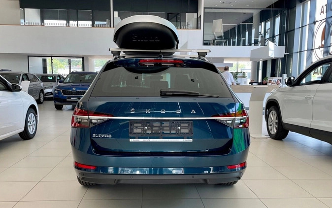 Skoda Superb cena 173490 przebieg: 4, rok produkcji 2024 z Pajęczno małe 79